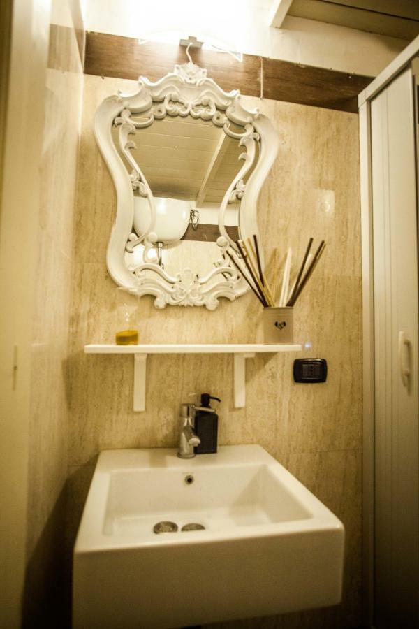 Suite Re Riccardo Caserta Luaran gambar
