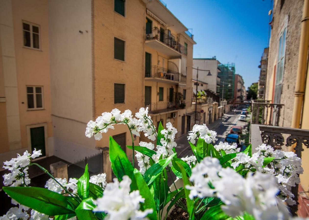 Suite Re Riccardo Caserta Luaran gambar